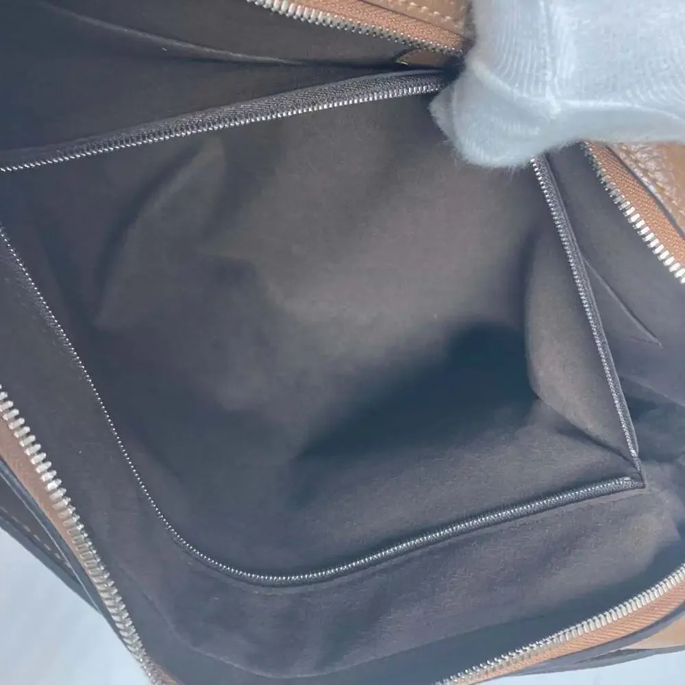 LOUIS VUITTON Brown Leather Tote Bag